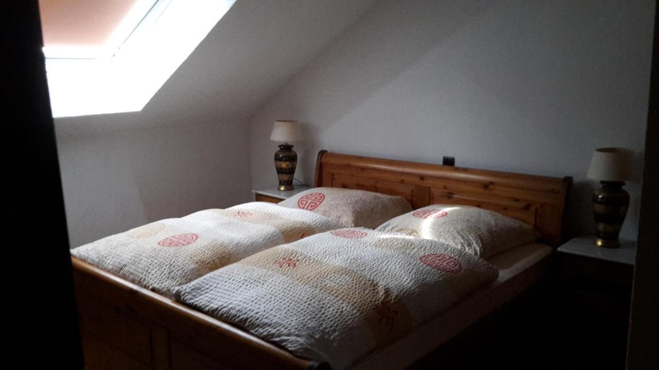 Altes Saengerheim Hotell Quierschied Eksteriør bilde